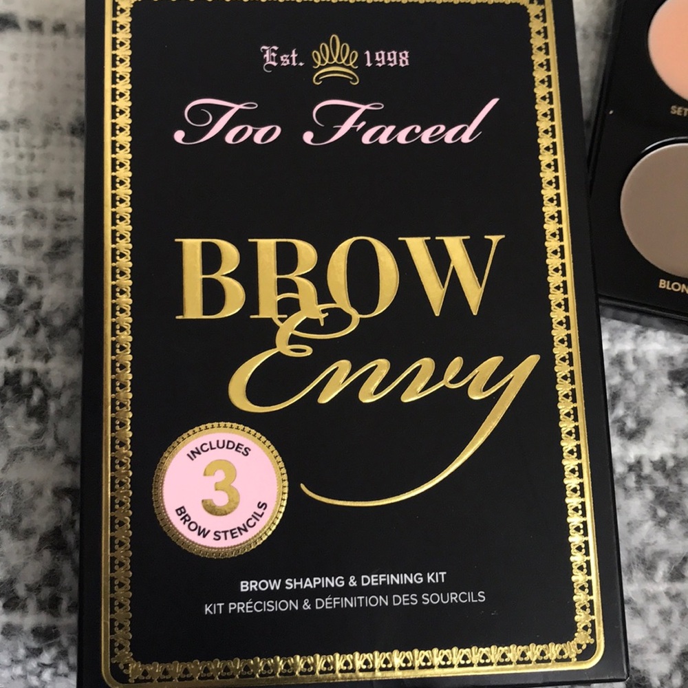 Too faced brow envy - Picture 3 of 5